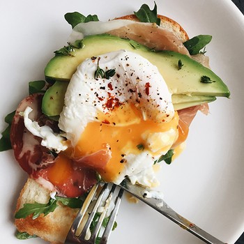 11 Nutritionists Share Their Go-To Autumnal Breakfasts 