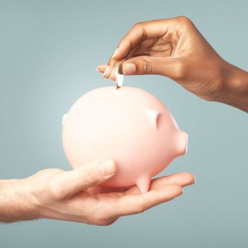 Piggy Banking Is The New Money-Saving Trick You Need To Try