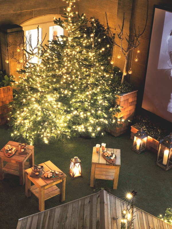 15 Cool Office Christmas Party Ideas