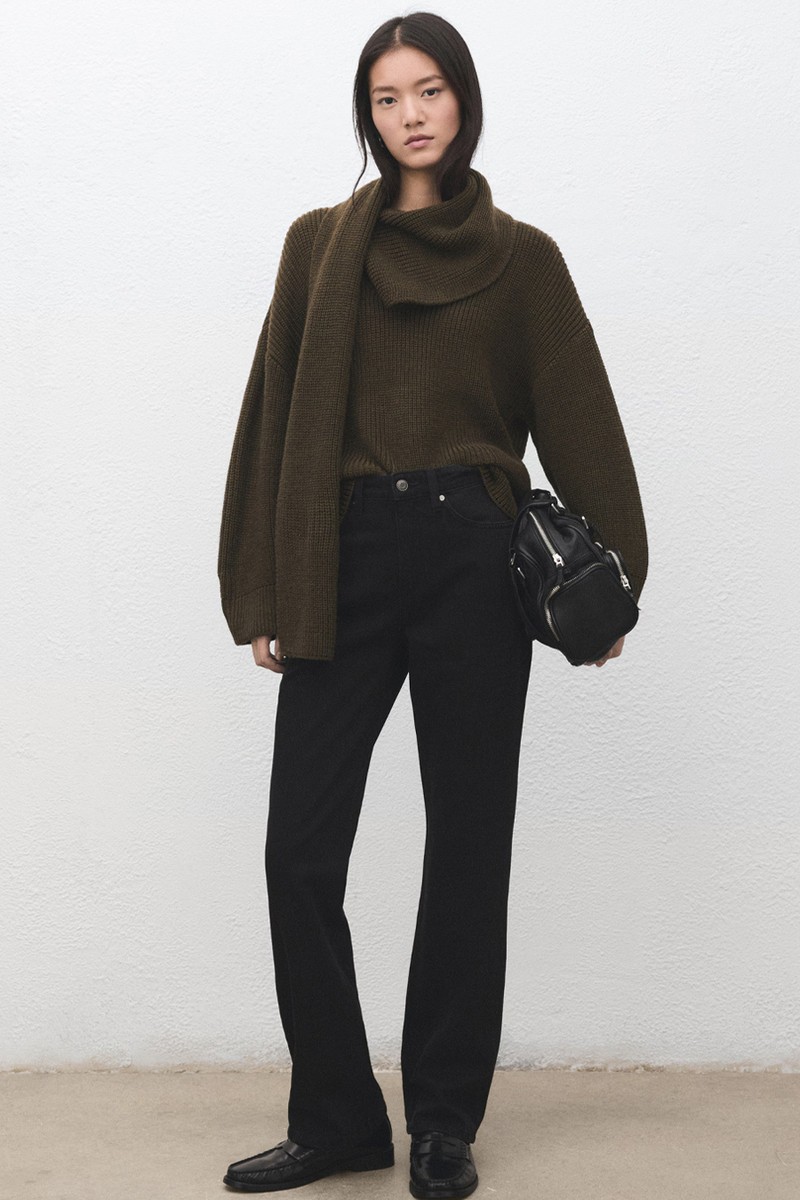 Matilda Medium-Rise Straight-Fit Jeans