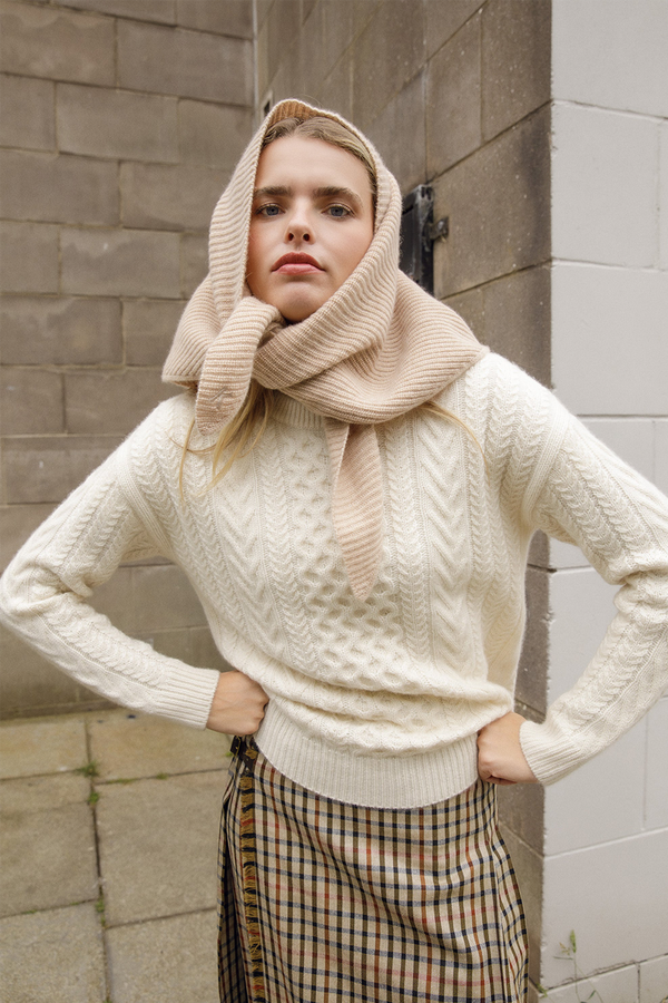 Knitted Cashmere Scarf from Kiltane