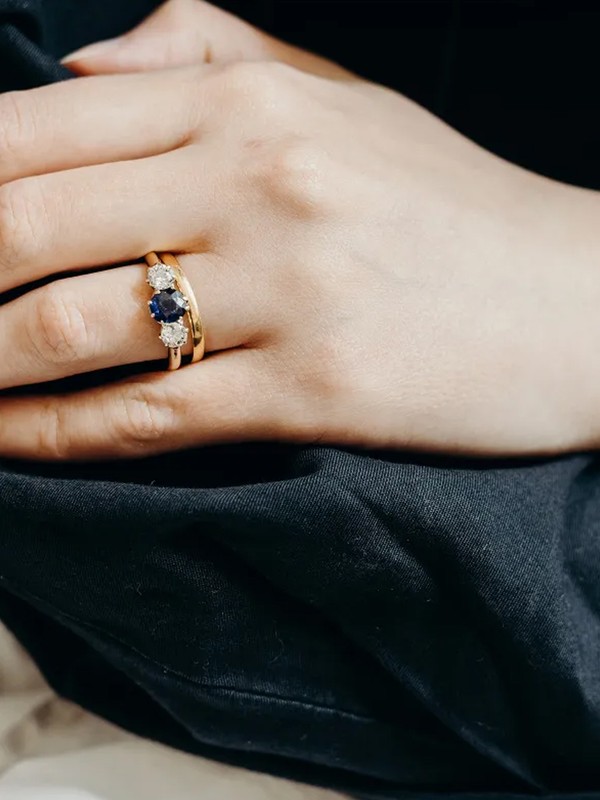 An Insider’s Guide To Sourcing Vintage Jewellery