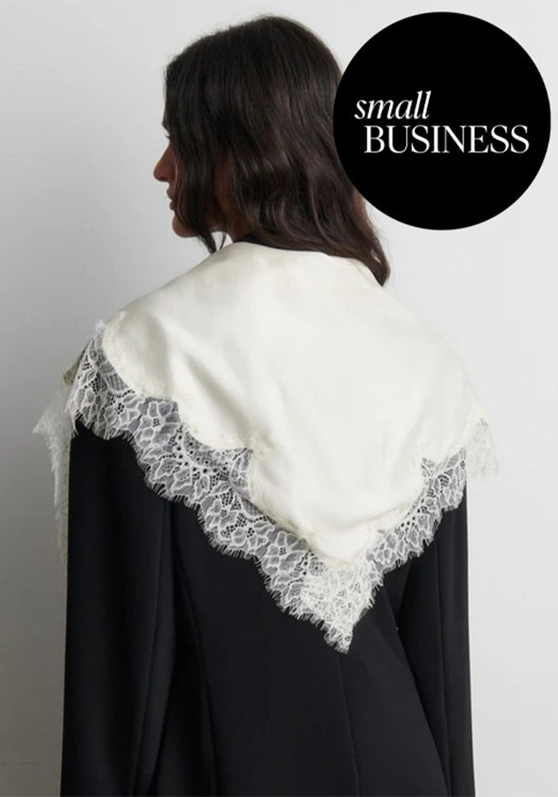 Lacia Contrast Hip Scarf