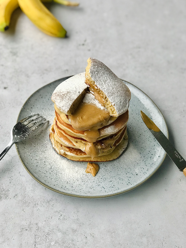 Banana Lava Pancakes With Peanut Butter
