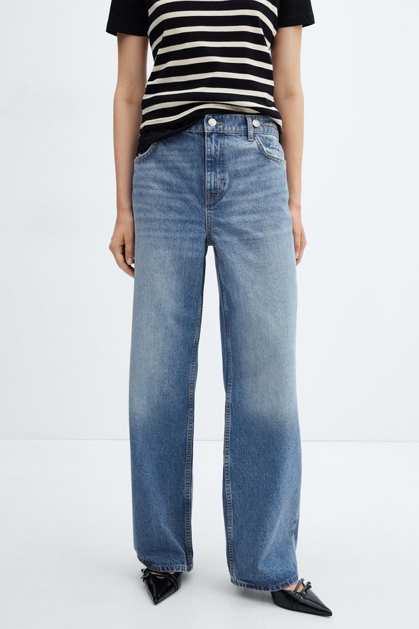 Loose Mid-Rise Wideleg Jeans from Mango