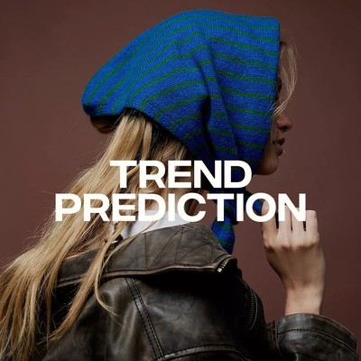 Trend prediction PSA: Triangle scarfs are big news… @stephanieblaaa