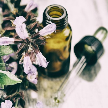 How To Rewire Your Brain With Aromatherapy