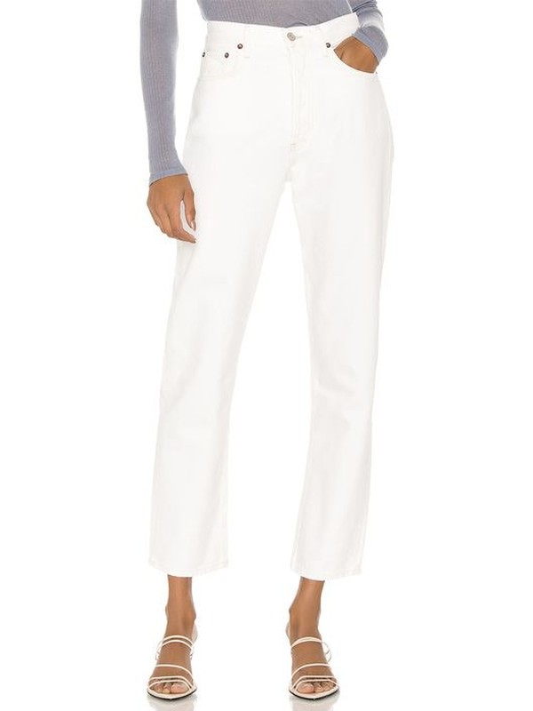 How To Streamline Your Wardrobe