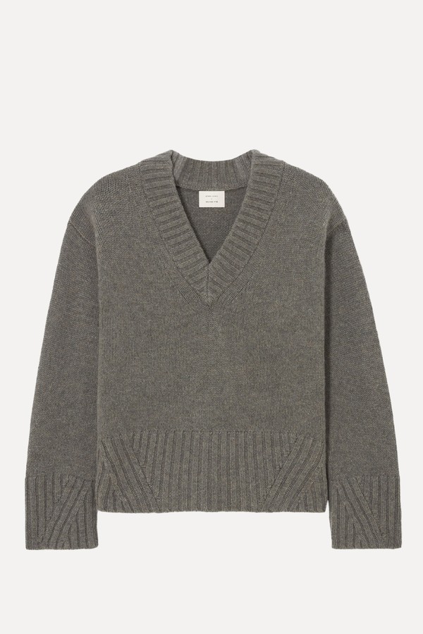 Merino Wool Blend with Cashmere V-Neck Jumper
