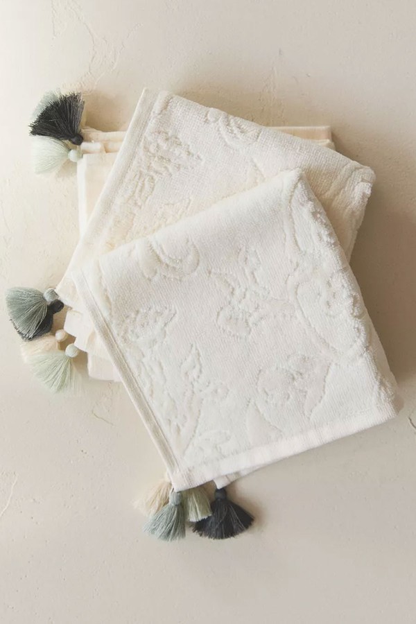 Set Of 3 Hand Towels With Tassels  from Zara