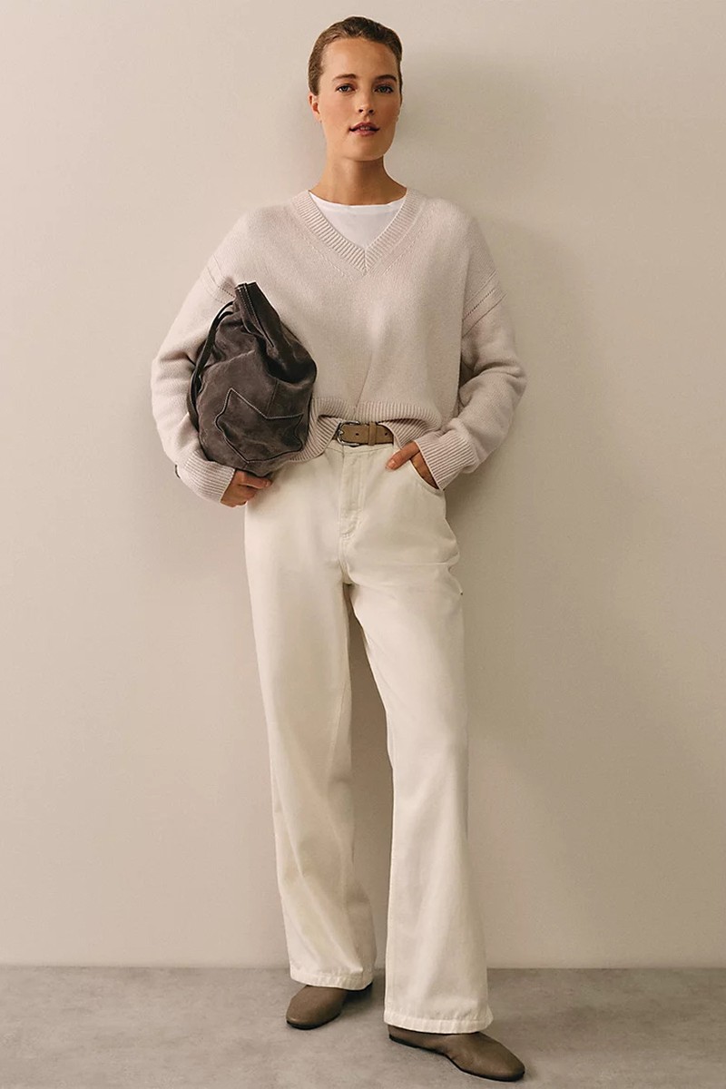 Pointelle Detail V-Neck Jumper