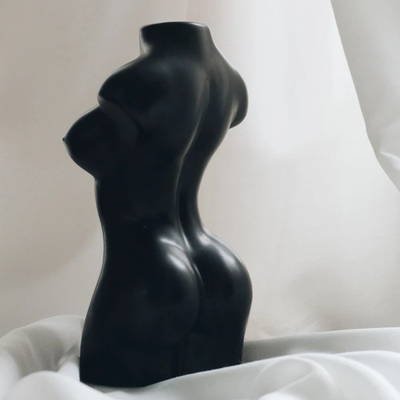 20 Beautiful Female-Form Vases & Candles To Buy Now