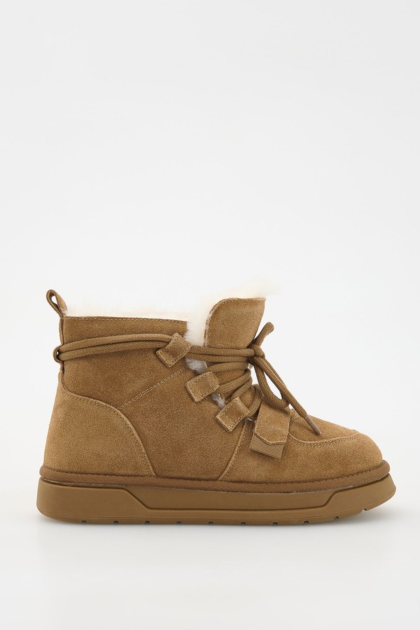 Suede Snow Boots With Insulation from Reserved