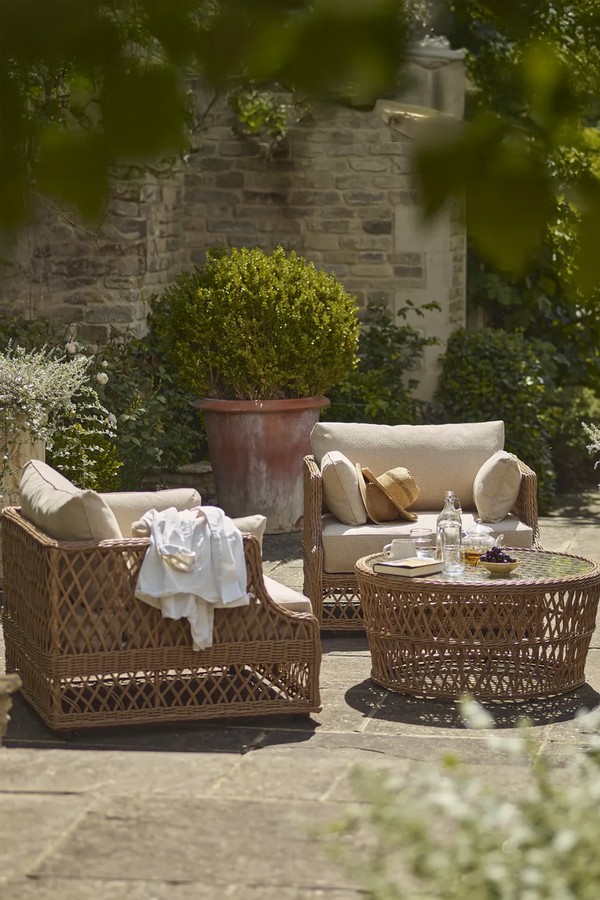 2 Seater Longmeadow Wicker Garden Armchair Set With Coffee Table