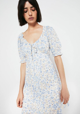  Ditsy Floral Sweetheart Neck Mini Dress