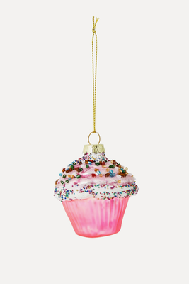 Christmas Bauble Cupcake from Flying Tiger