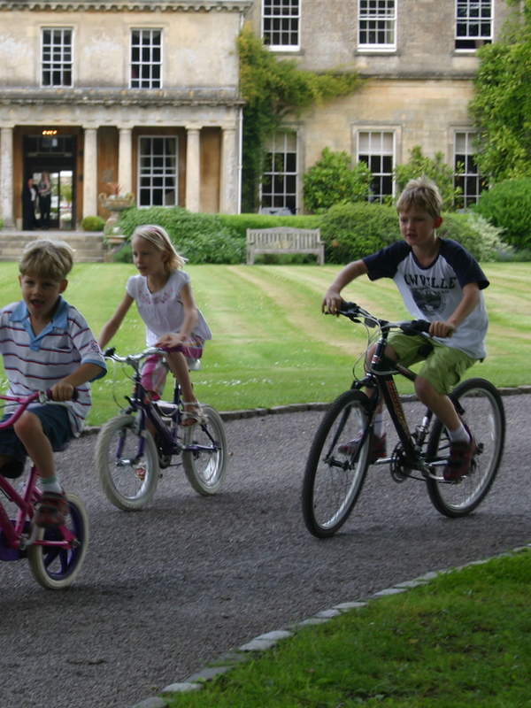 15 Top Family-Friendly Hotels In The UK 