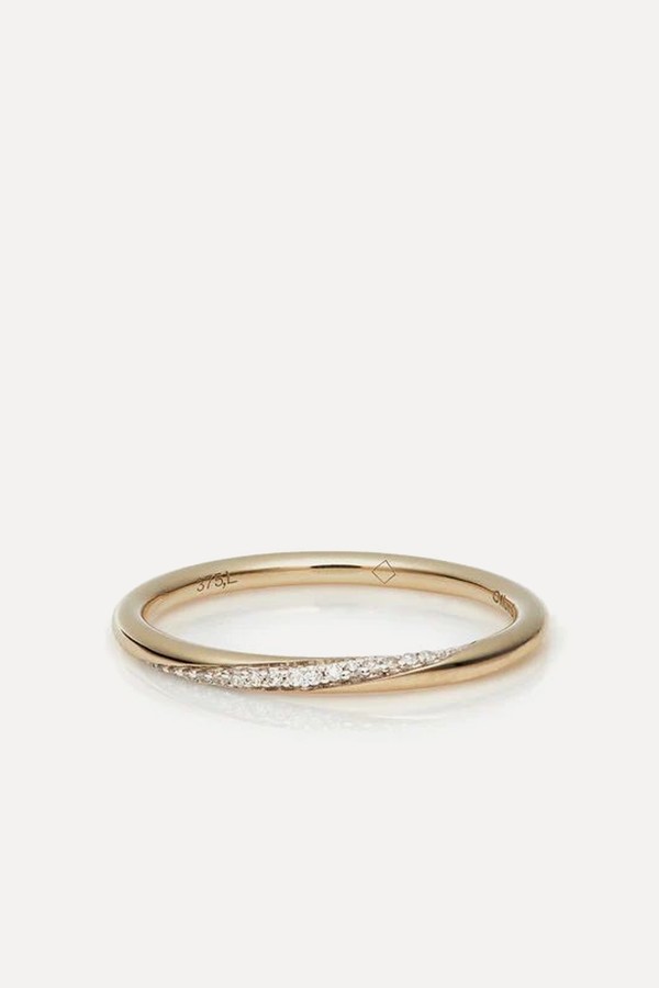 Solid Gold Twisted Diamond Thread Ring 9-Karat