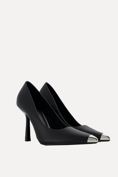 Heeled Shoes With Metal Toecap from Bershka