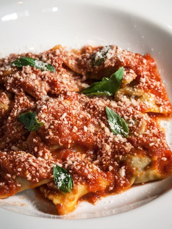 10 Best Lunch Spots In New York City