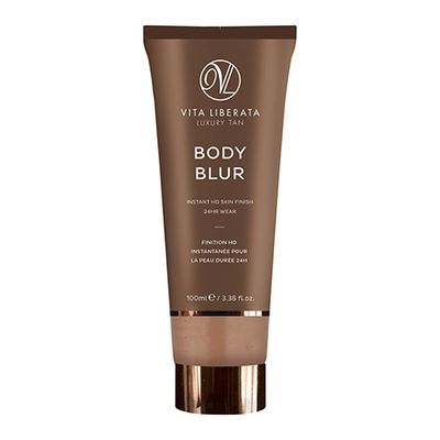 Body Blur Instant Skin Finisher In Medium from Vita Liberata