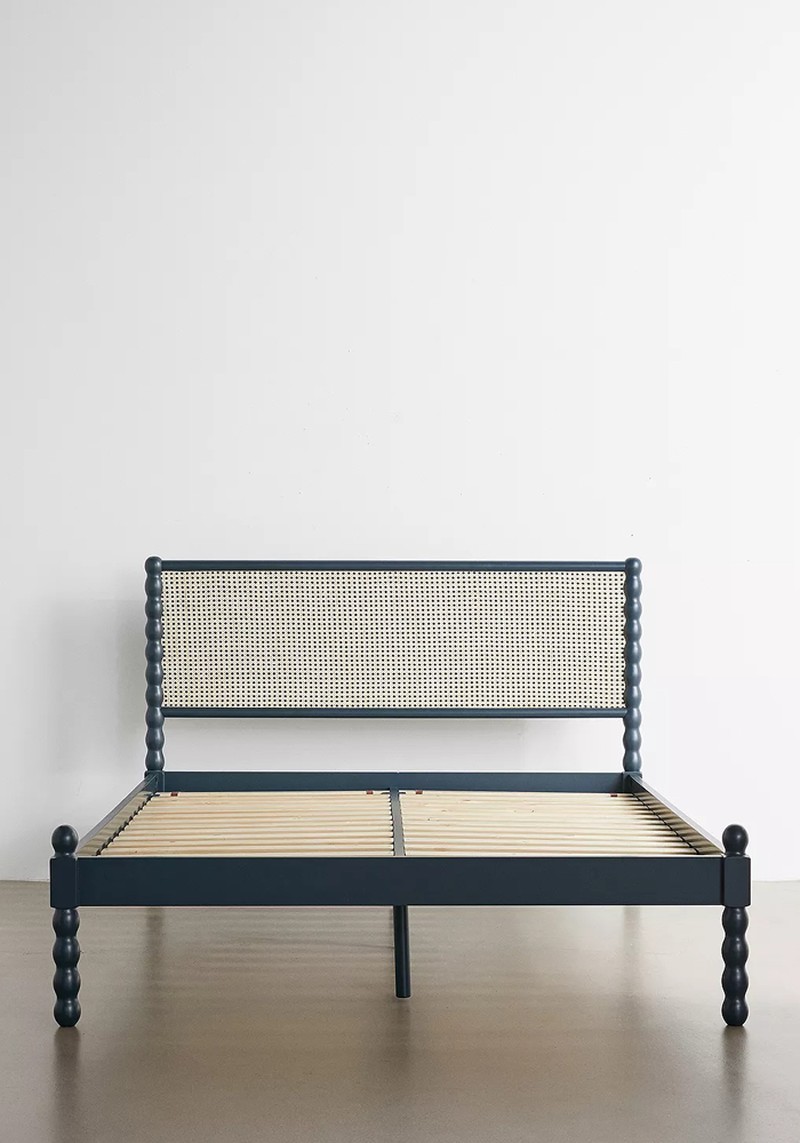 Willow King Bed