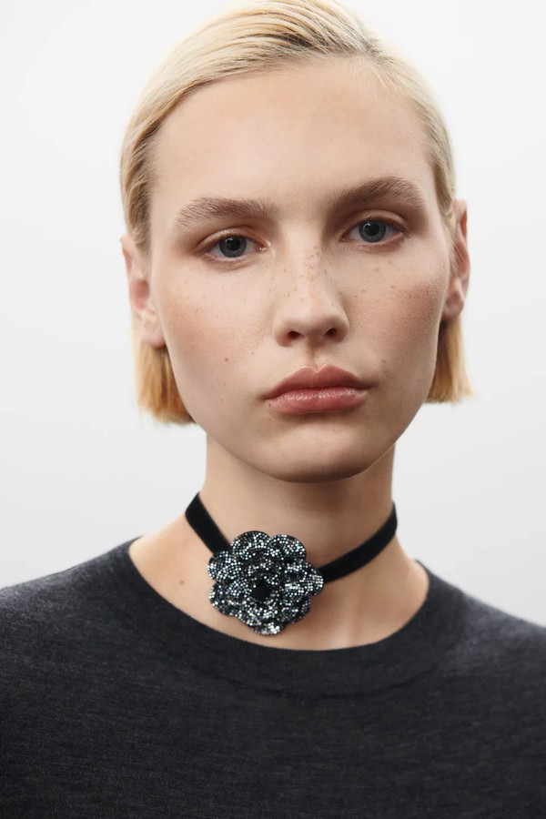 Maxi-Flower Crystal Choker from Mango