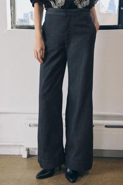 Wide-Leg Mid-Rise Jeans