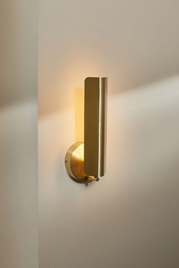 Ellis Wall Light