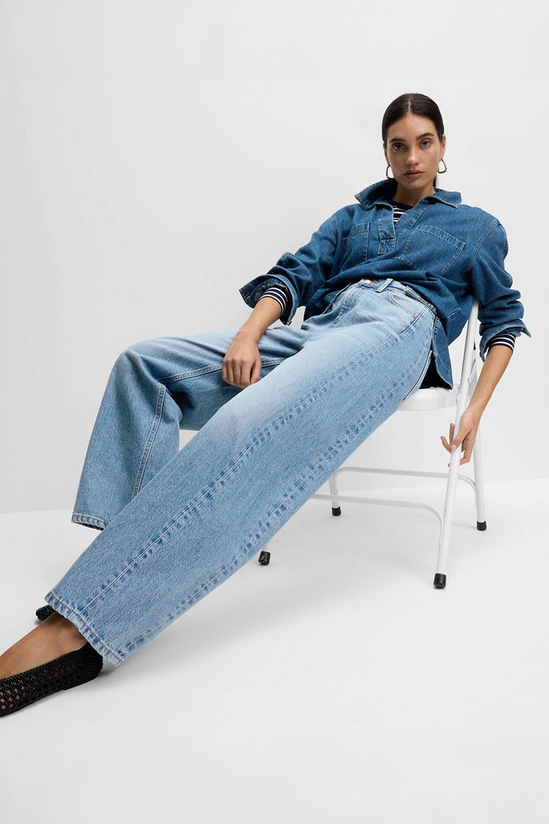 Mid Rise Barrel Jeans 