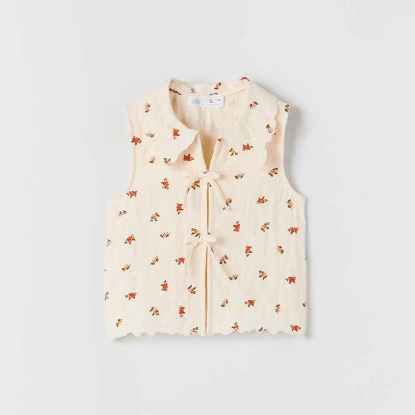 Floral Embroidered Waistcoat