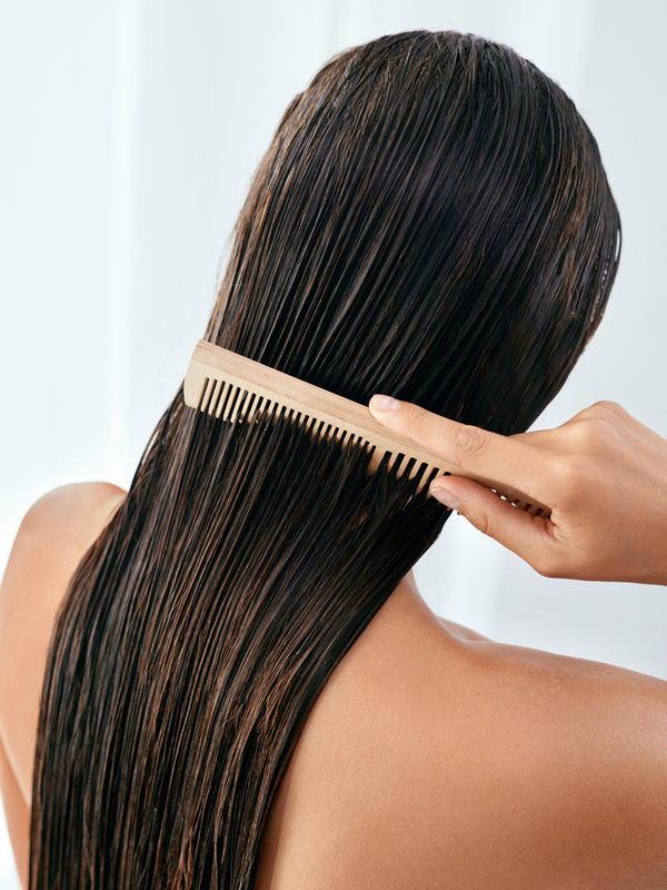 7 Hair Mistakes The Experts Want You To Stop Making