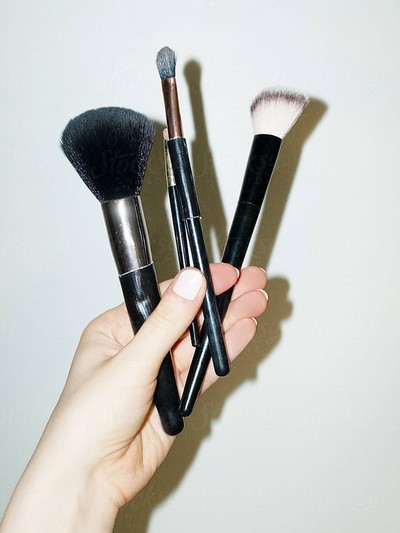 A Simple Guide To The Best Make-Up Brushes