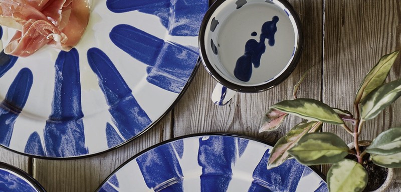 18 Pieces To Elevate Your Alfresco Dining