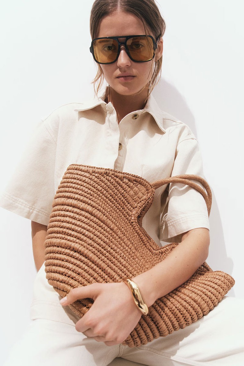 Straw Shopper