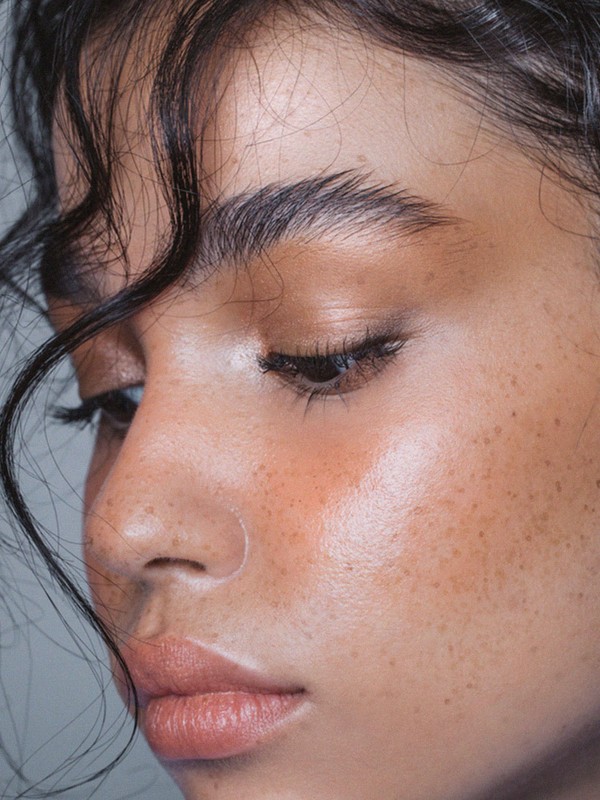 How To Use Your Highlighter Correctly
