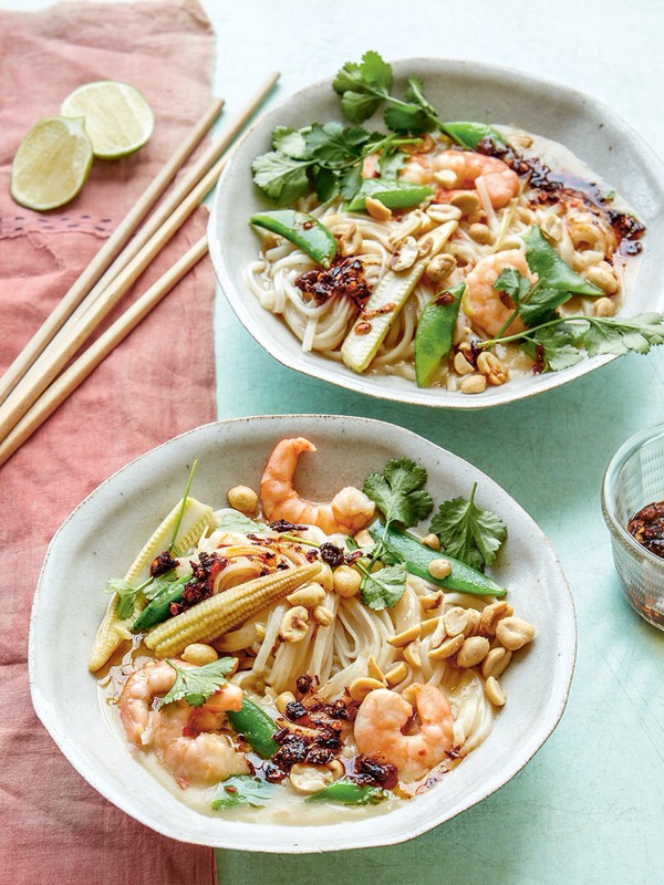 Saucy Coconut Noodles With Prawns