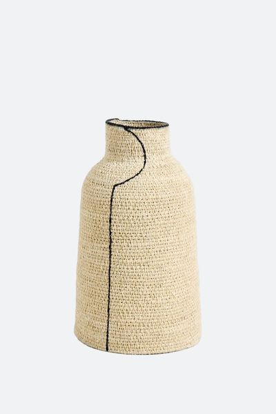 Low Seagrass Vase With Line