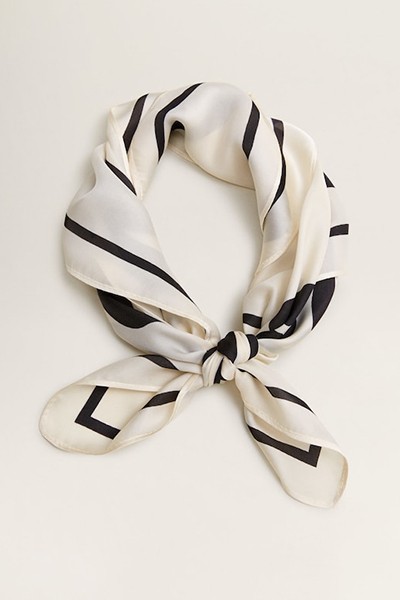 Bicolor Scarf from Mango