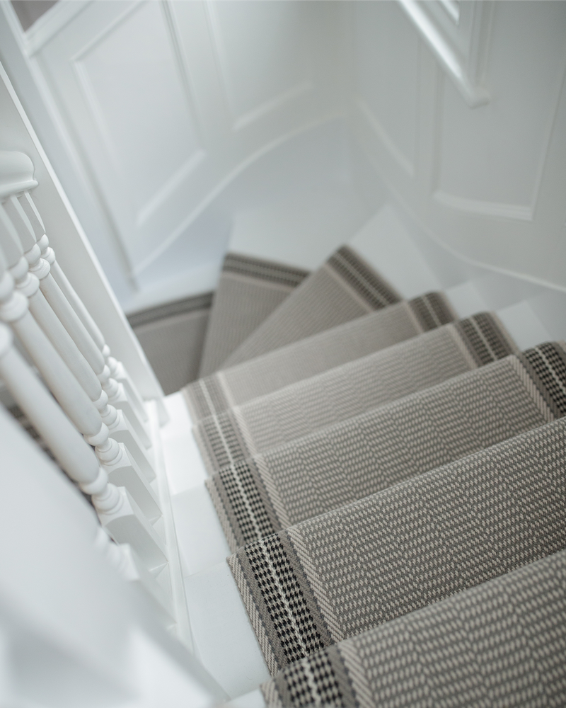 Roger Oates Design