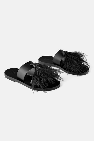 Flat Leather Sandals With Feathers