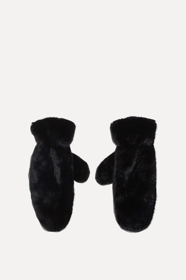 Faux Fur Mittens from Gina Tricot