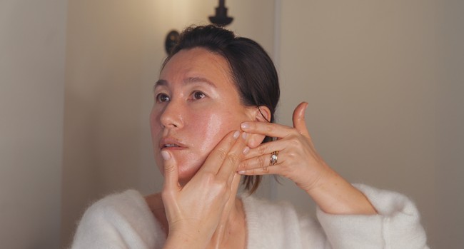 How To Do A Lymphatic Drainage Facial