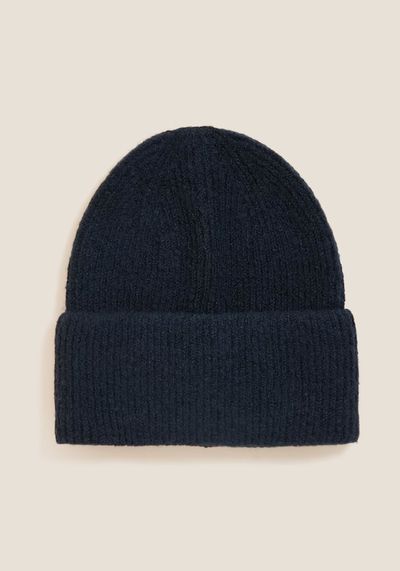 The Knitted Beanie