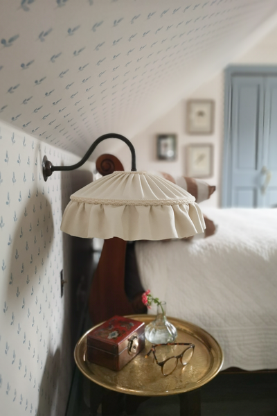 Cream Tiffany Ruffle Wall Light