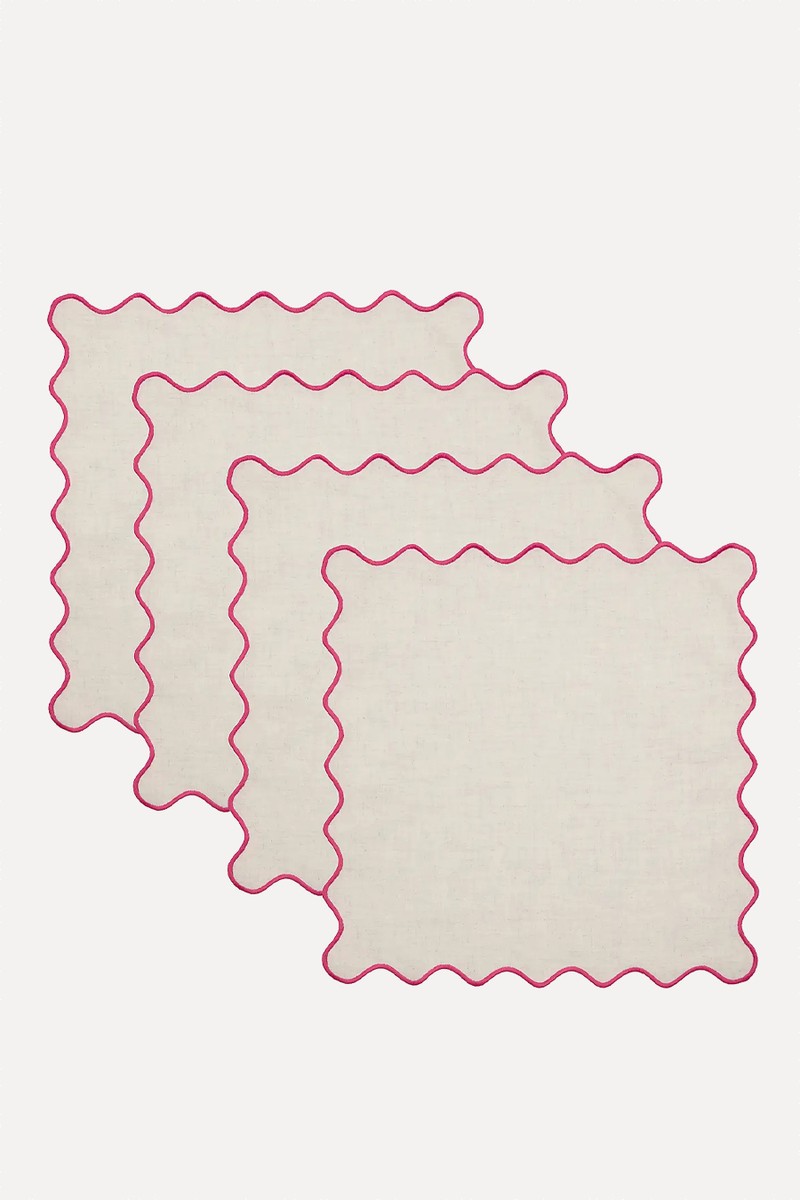 Set of 4 Scallop Napkins from Dunelm