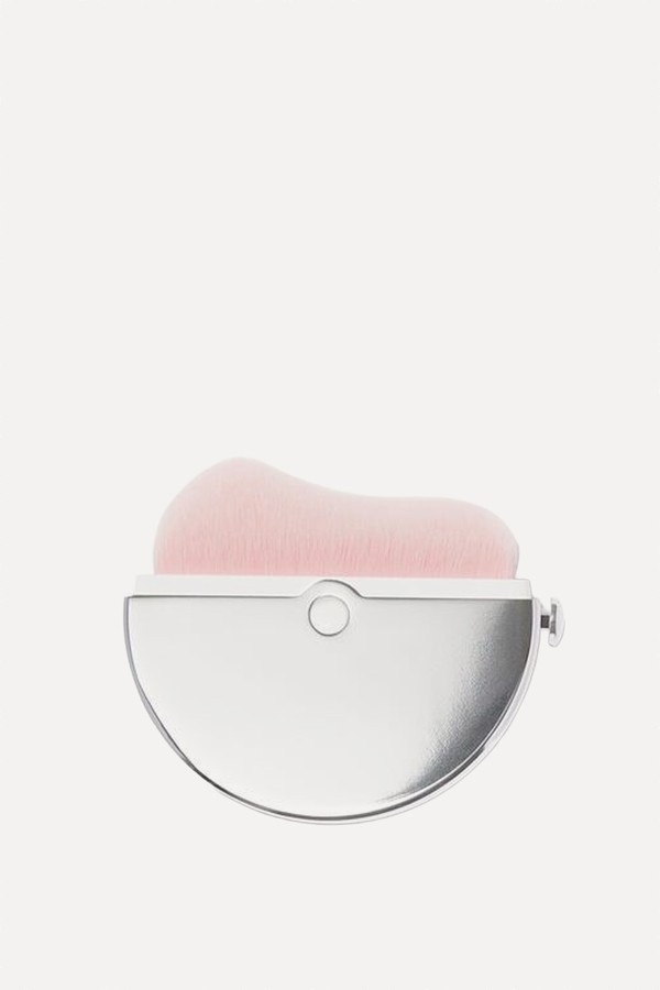 Stretch Blending & Buffing Face Brush from Glossier