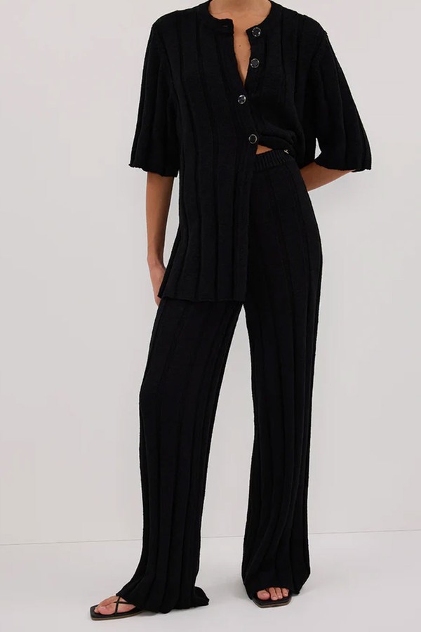 Jazz Black Wide Leg Knit Pants from Dissh