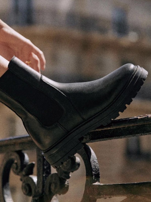 20 Pairs Of Cool Chunky Chelsea Boots