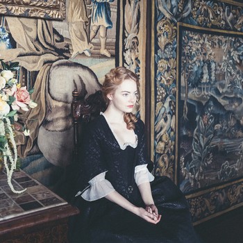 Film Review: The Favourite